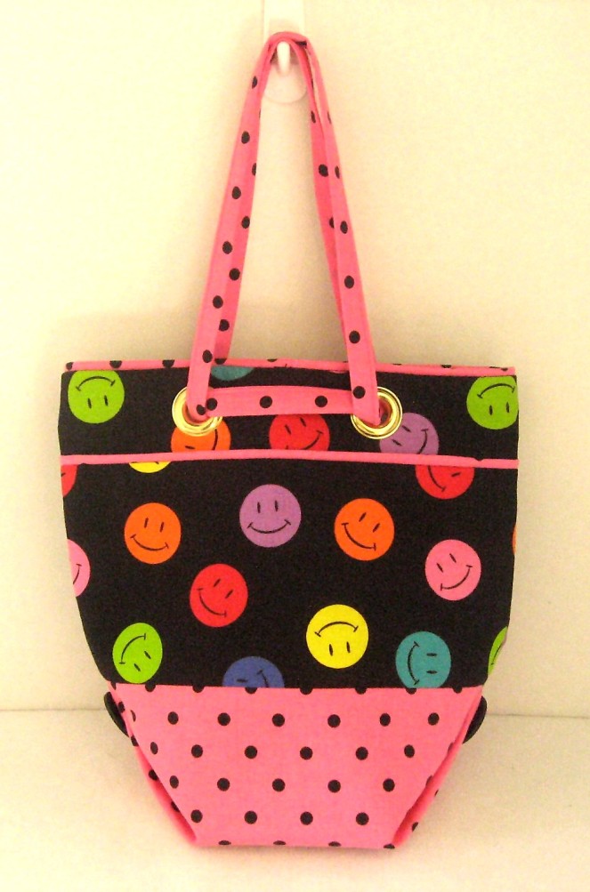 smiley-face-pink-and-black-1